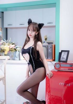深夜家庭影院