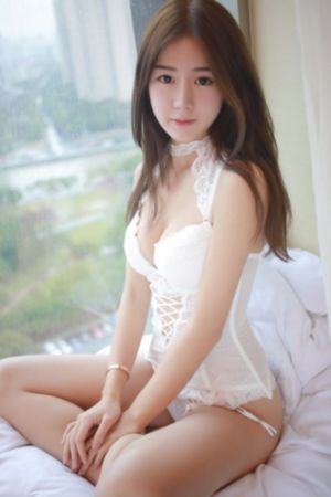 叶子楣裸乳照无奶罩视频