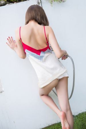 善良的女秘书的目的免费观看